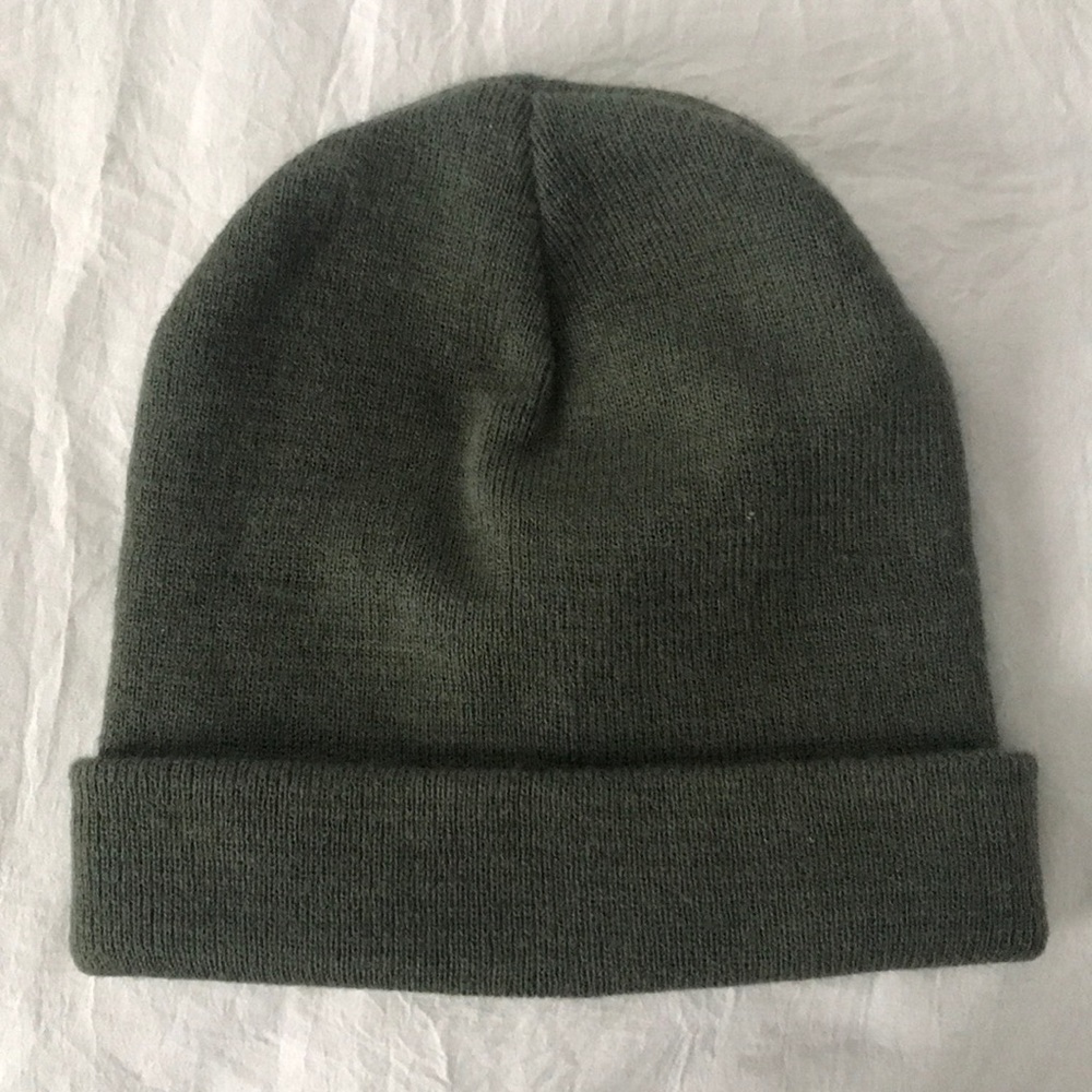 Green beanie